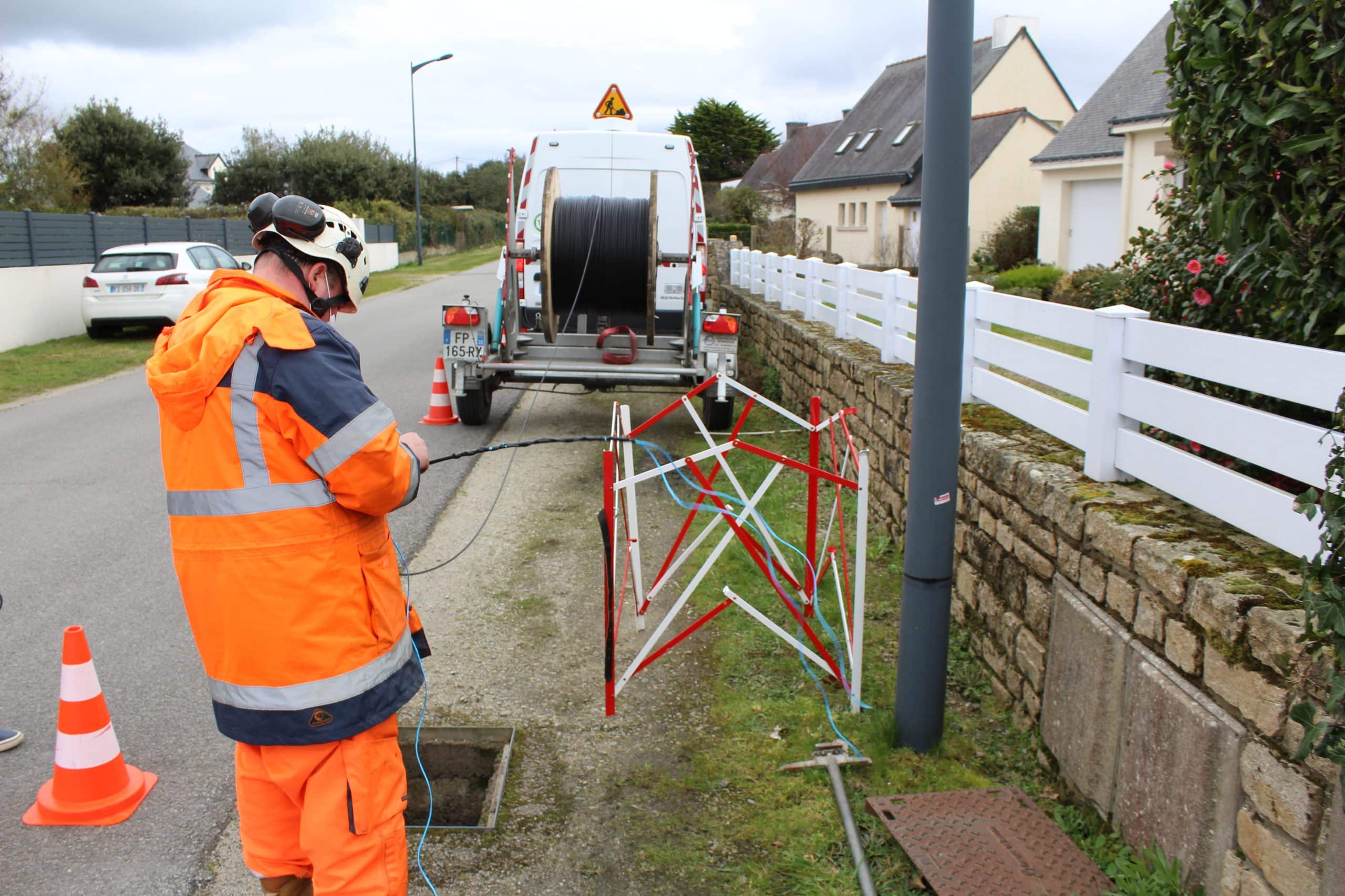 Déploiement de la fibre optique en Bretagne : plus de 300 000 nouveaux locaux rendus éligibles en 2024