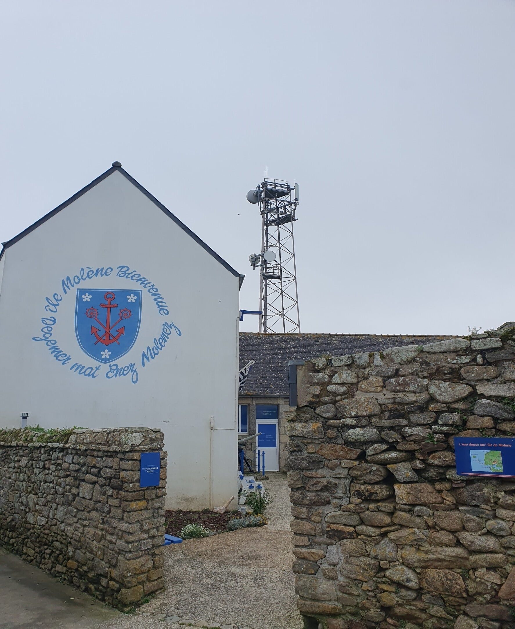 Déploiement de la fibre optique sur les îles : expérimentation à Molène