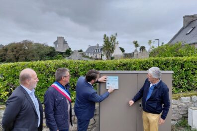 La dernière armoire du projet est posée
